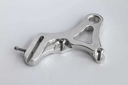 1765595717125497.jpg Rear Caliper Bracket, Chrome, Softail 87'-99.jpg